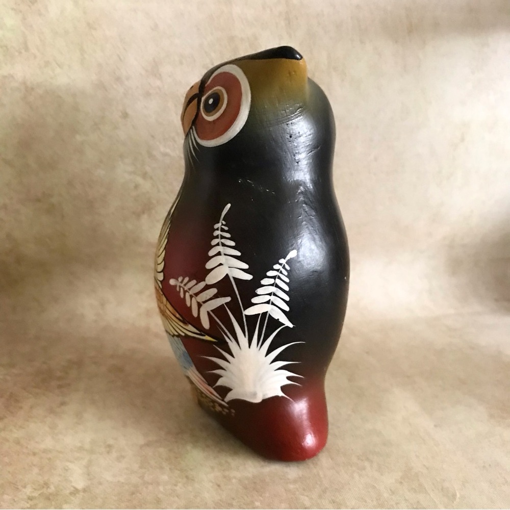 Handcrafted Owl Figurine - Picture 3 of 8